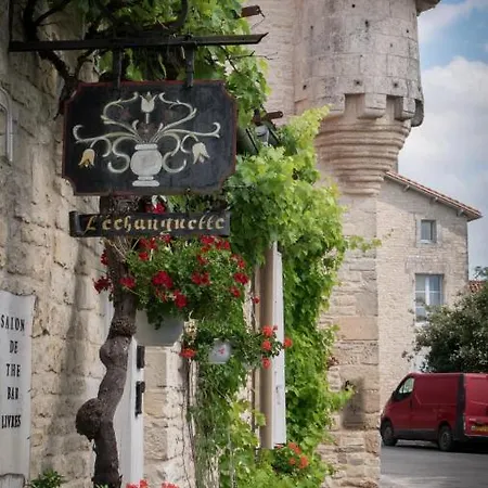 Holiday home L'atypique *